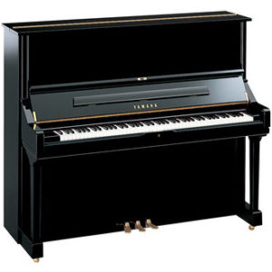Yamaha U3 upright piano